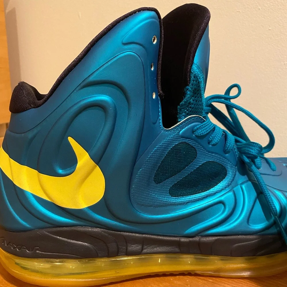 Nike Air Max Hyperposite - Picture 2 of 15
